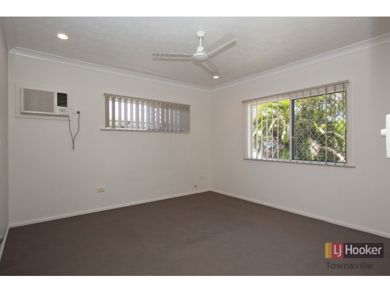 17 Campion Circuit, Kirwan QLD 4817