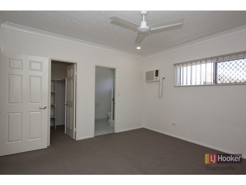 17 Campion Circuit, Kirwan QLD 4817