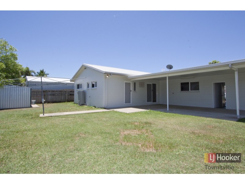 17 Campion Circuit, Kirwan QLD 4817