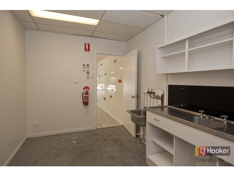 1/225-229 Flinders Street, Townsville City QLD 4810