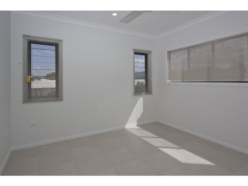 1/75 Riveredge Boulevard, Oonoonba QLD 4811