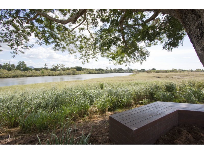 1/75 Riveredge Boulevard, Oonoonba QLD 4811