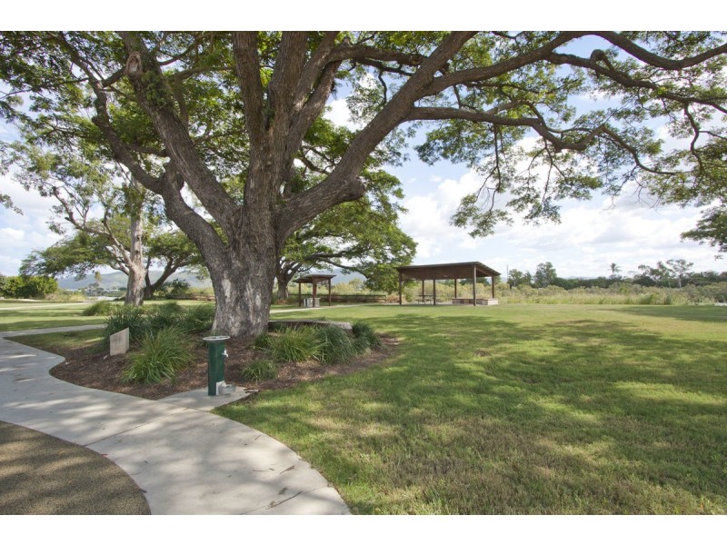 1/75 Riveredge Boulevard, Oonoonba QLD 4811