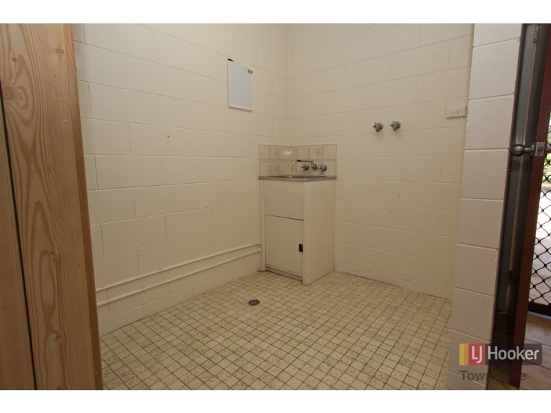 3/10 Crowle Street, Hyde Park QLD 4812