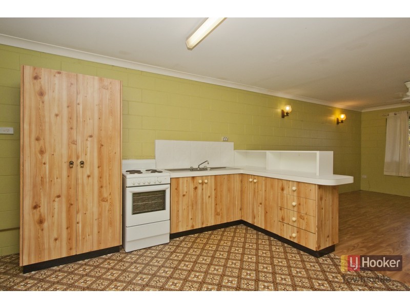 2/5 Halliday Street, Kirwan QLD 4817