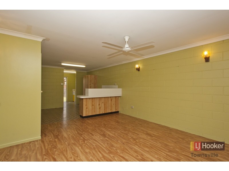 2/5 Halliday Street, Kirwan QLD 4817