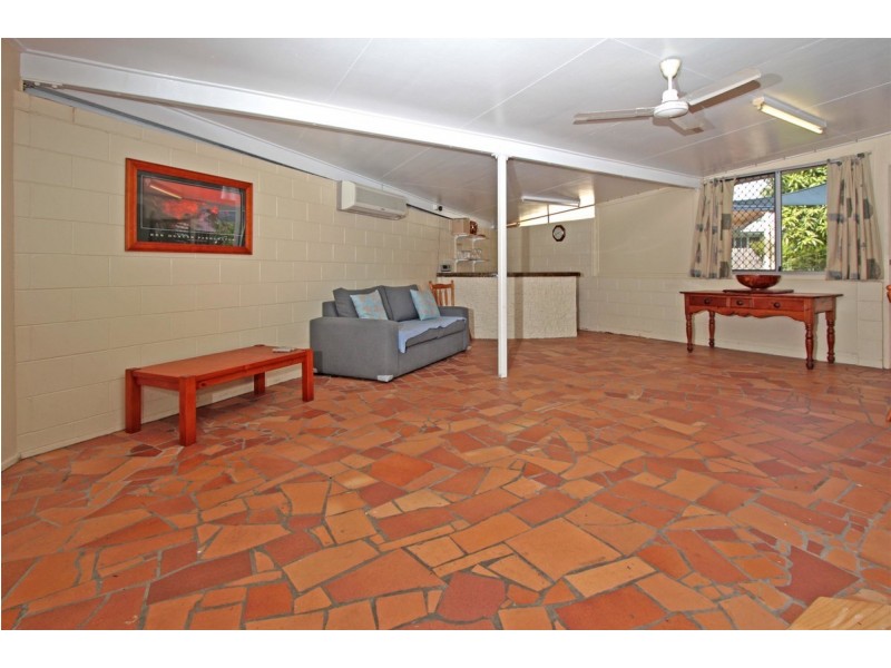 2 Reynolds Street, Kirwan QLD 4817