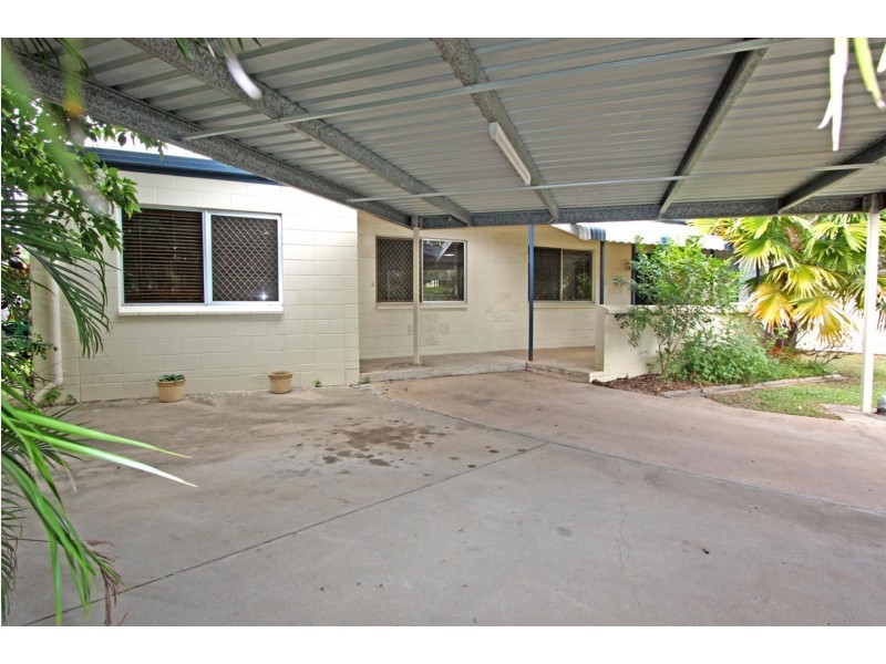 2 Reynolds Street, Kirwan QLD 4817