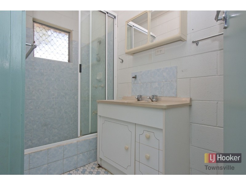 2/23 Caroline Street, Aitkenvale QLD 4814