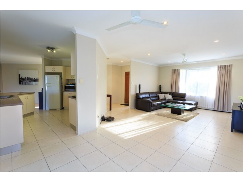 3 Platypus Street, Bushland Beach QLD 4818