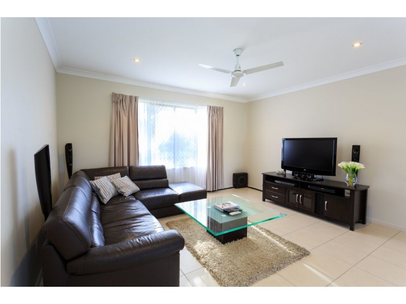 3 Platypus Street, Bushland Beach QLD 4818