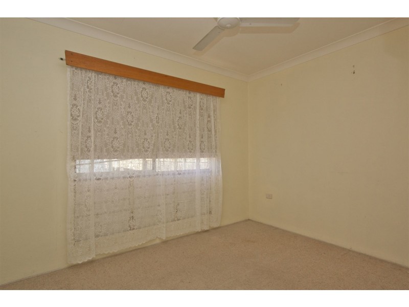 8 Lumeah Street, Cranbrook QLD 4814