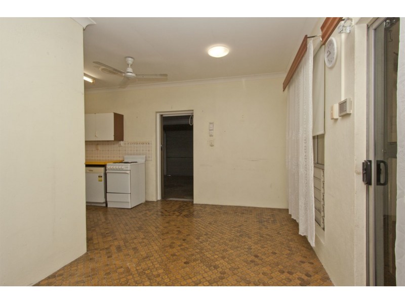 8 Lumeah Street, Cranbrook QLD 4814