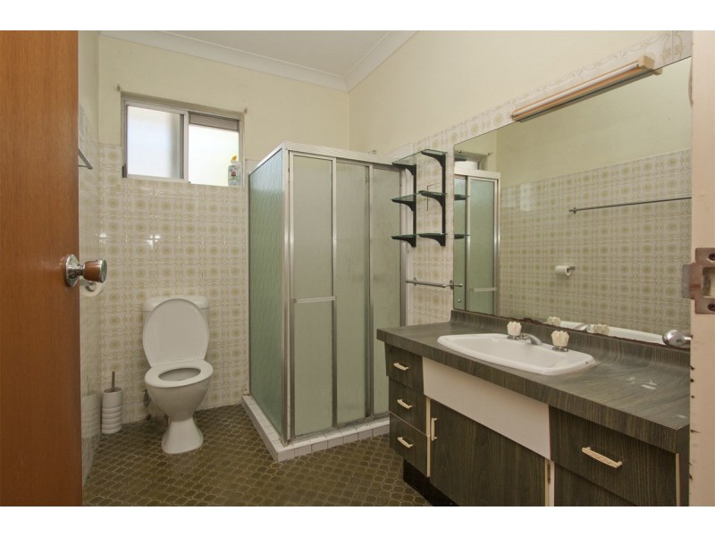 8 Lumeah Street, Cranbrook QLD 4814