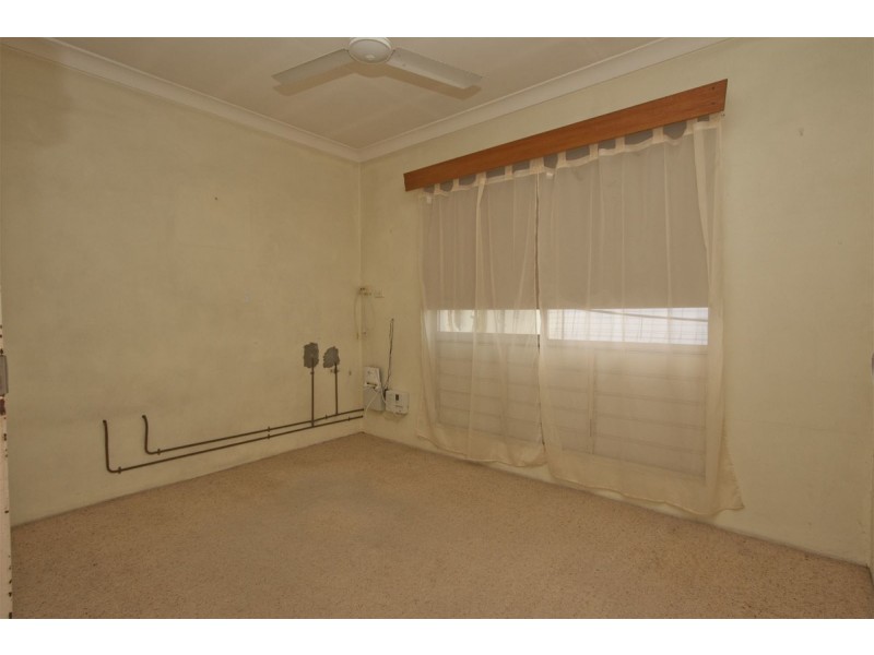 8 Lumeah Street, Cranbrook QLD 4814