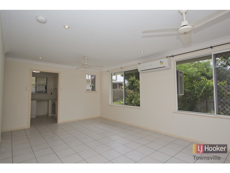 6/26 Derby Street, Pimlico QLD 4812