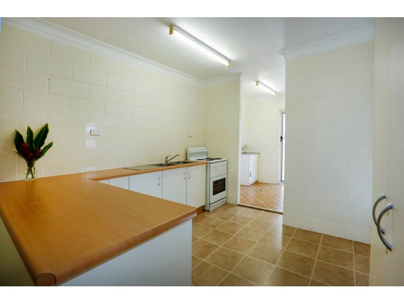 2/33 Ferntree Street, Kirwan QLD 4817