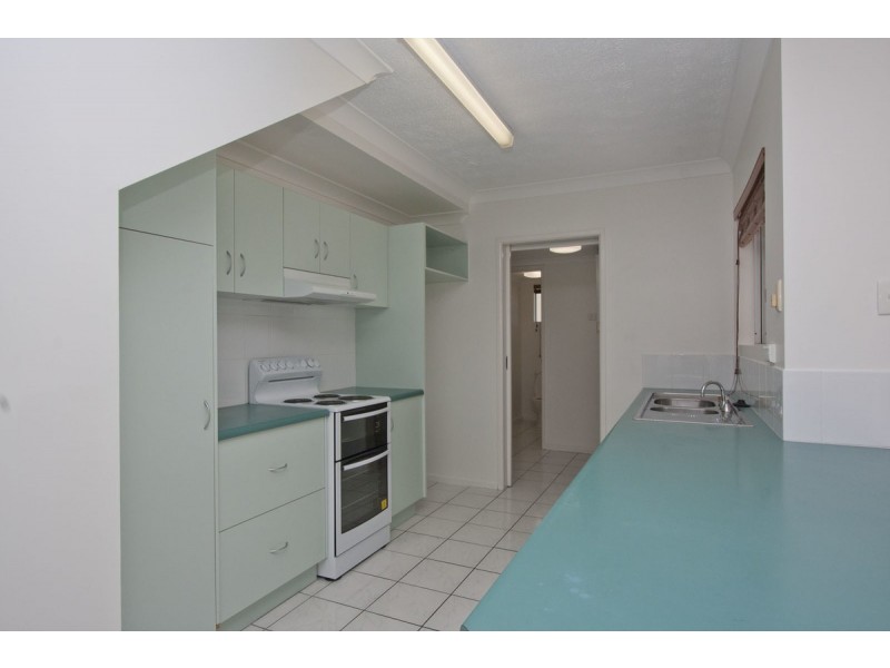 6/4 Stuart Street, North Ward QLD 4810