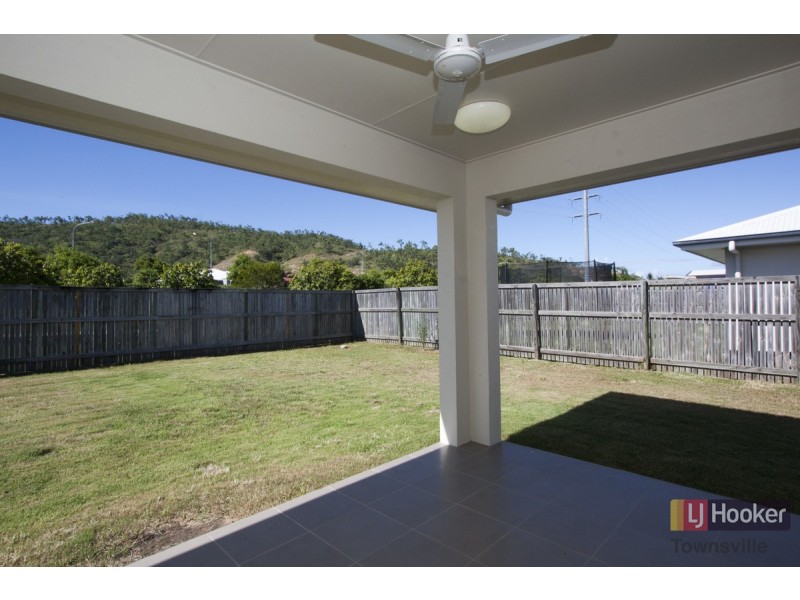 20 Ellsworth Drive, Mount Louisa QLD 4814