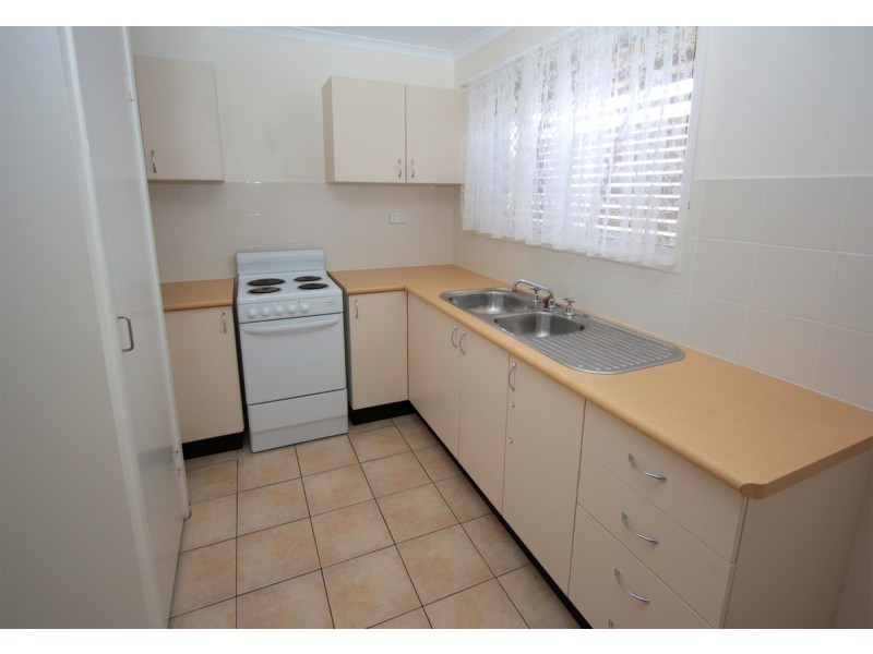 25 Geoffrey Court, Rasmussen QLD 4815