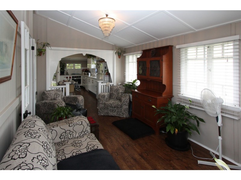 84 Corcoran Street, Currajong QLD 4812