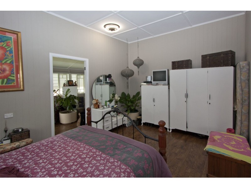 84 Corcoran Street, Currajong QLD 4812