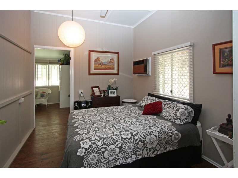 84 Corcoran Street, Currajong QLD 4812