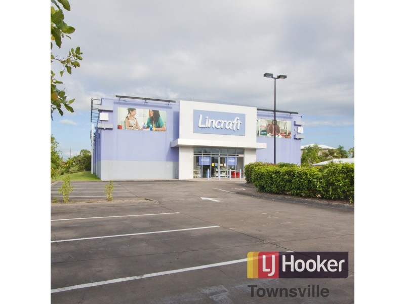 25-29 Martinez Avenue, West End QLD 4810