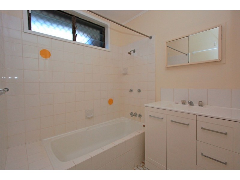 404 Fulham Road, Heatley QLD 4814