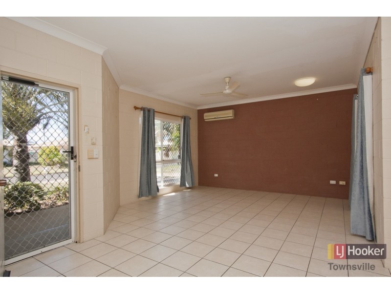 10 Lornsleigh Street, Mount Louisa QLD 4814