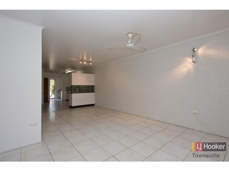 1/544 Ross River Road, Cranbrook QLD 4814