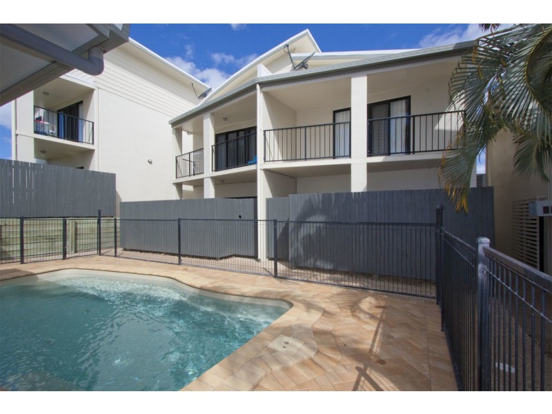 7/2 Freshwater Drive, Douglas QLD 4814