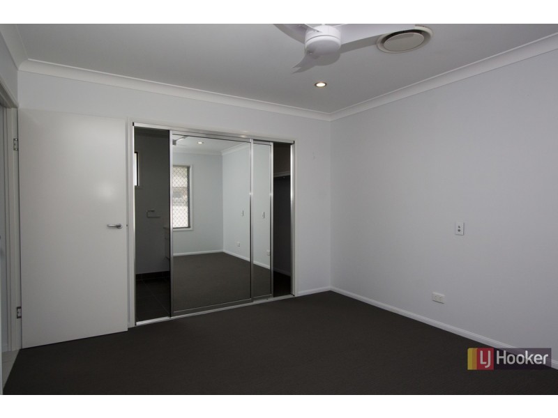 19 Rushtons Way, Mount Louisa QLD 4814