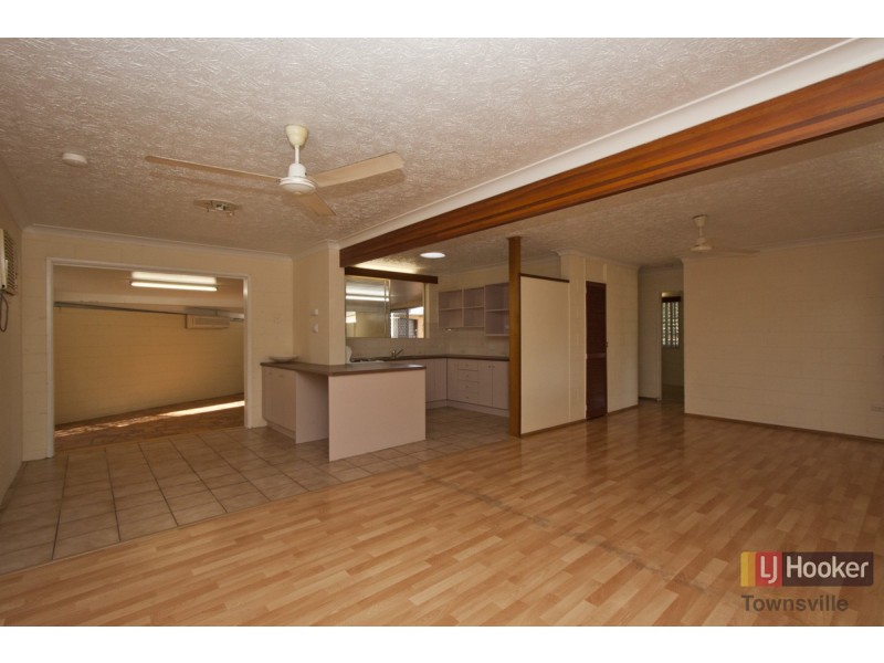 2 Reynolds Street, Kirwan QLD 4817