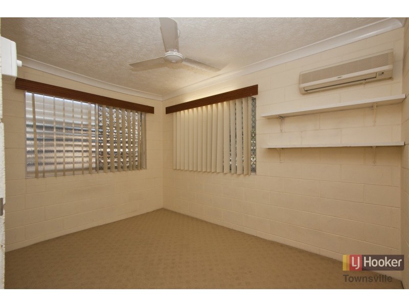 2 Reynolds Street, Kirwan QLD 4817