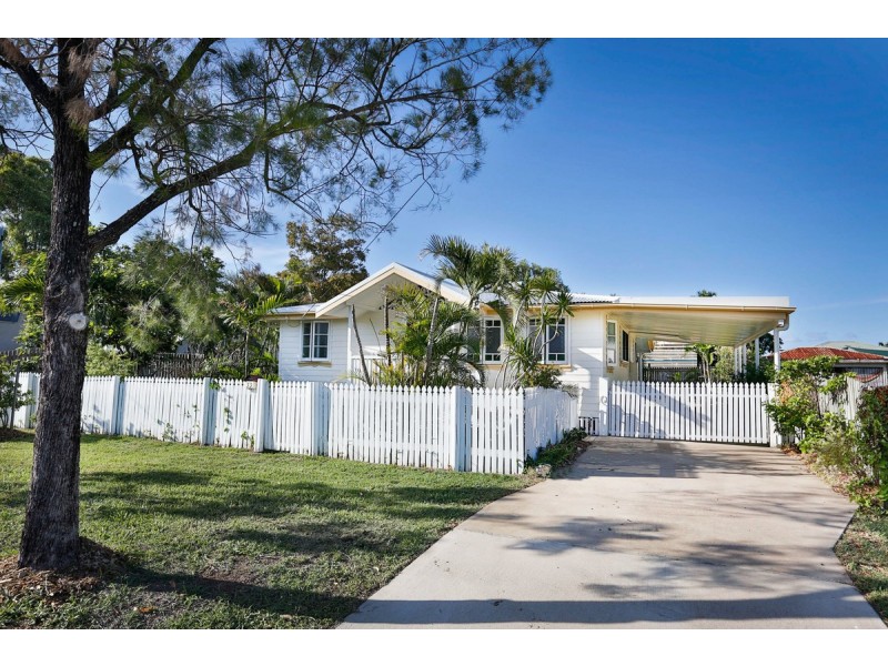 33 Nix Street, West End QLD 4810