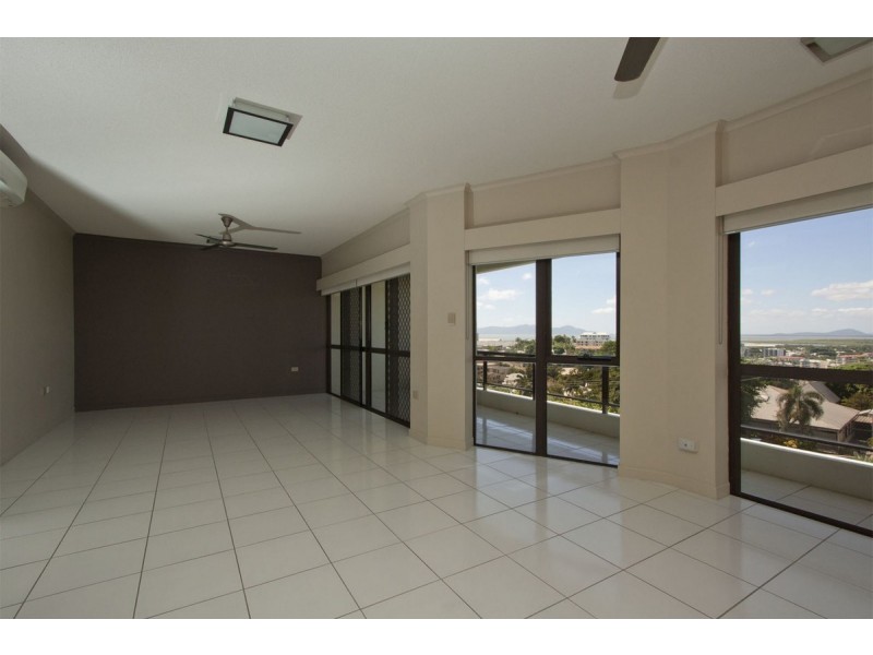 35/7 Hale Street, North Ward QLD 4810