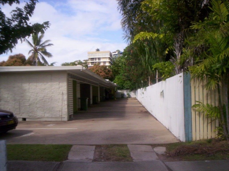 4/16 Primrose Street, North Ward QLD 4810