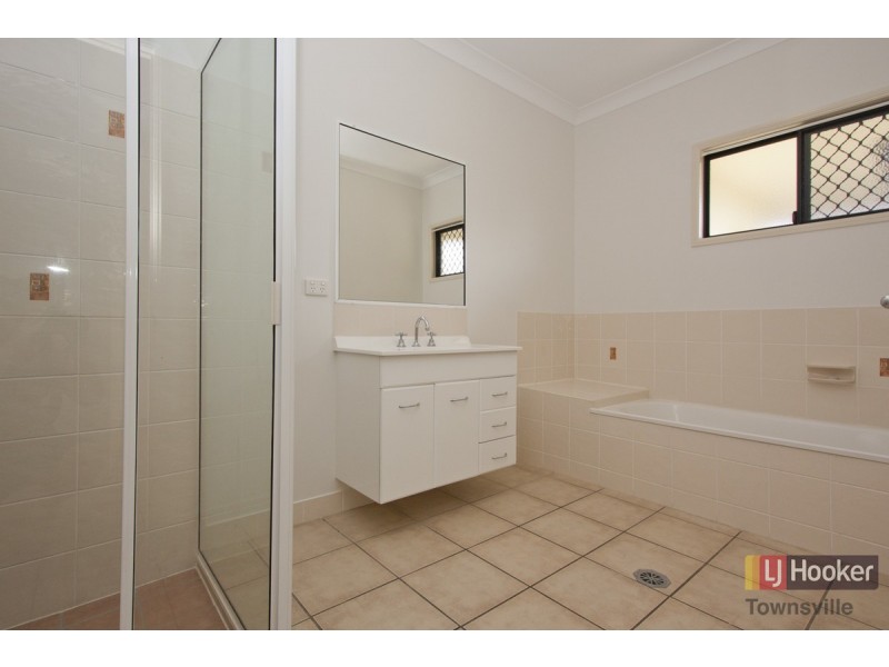 45 Marchwood Avenue, Kirwan QLD 4817