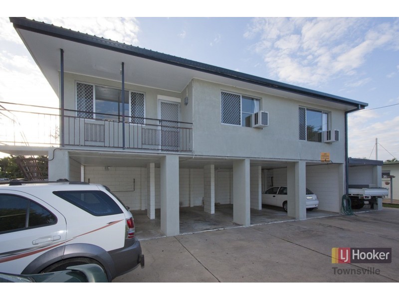 1/20 Carmody Street, Hermit Park QLD 4812