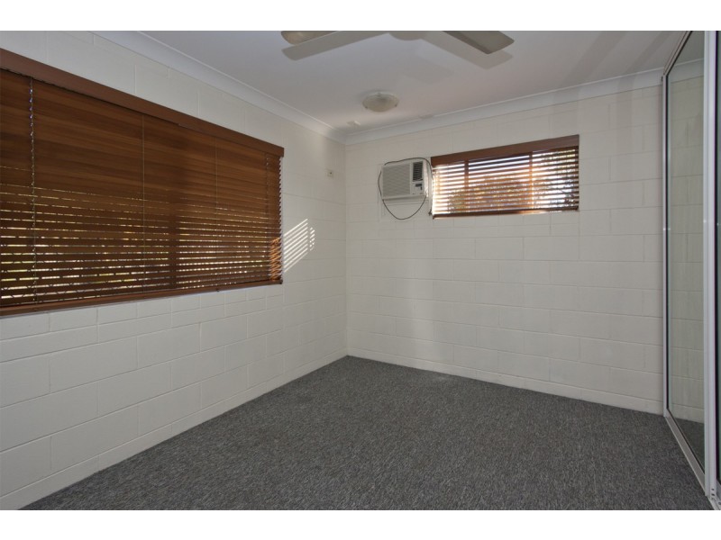 1/27 Fitzroy Street, Cranbrook QLD 4814