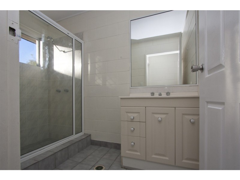 1/27 Fitzroy Street, Cranbrook QLD 4814