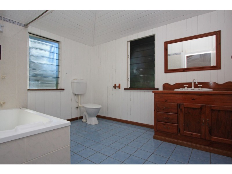 39 Bayswater Road, Hyde Park QLD 4812