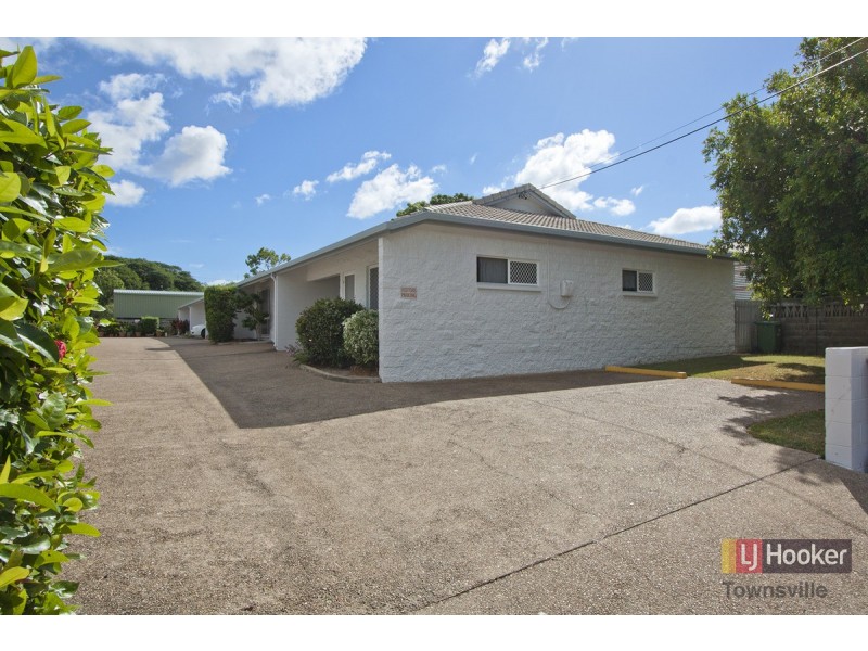 2/49 Camp Street, Mundingburra QLD 4812