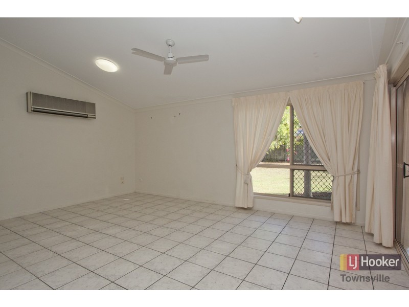 28 Tottenham Court, Kirwan QLD 4817