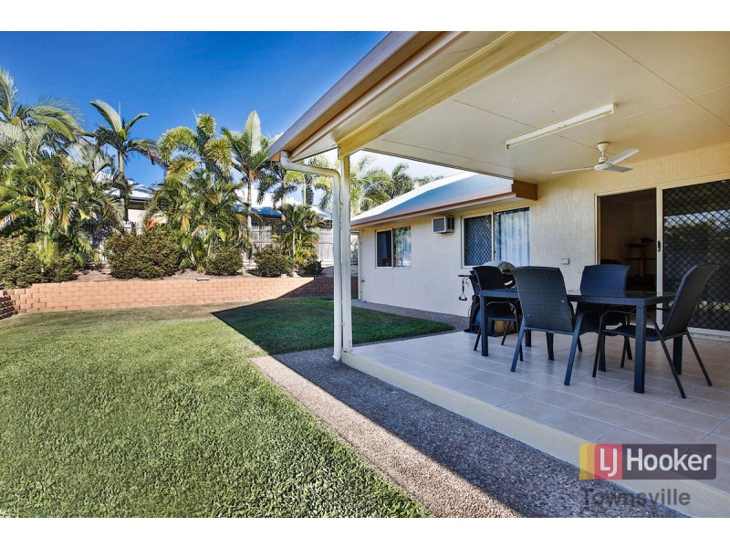 6 Timbury Way, Mount Louisa QLD 4814