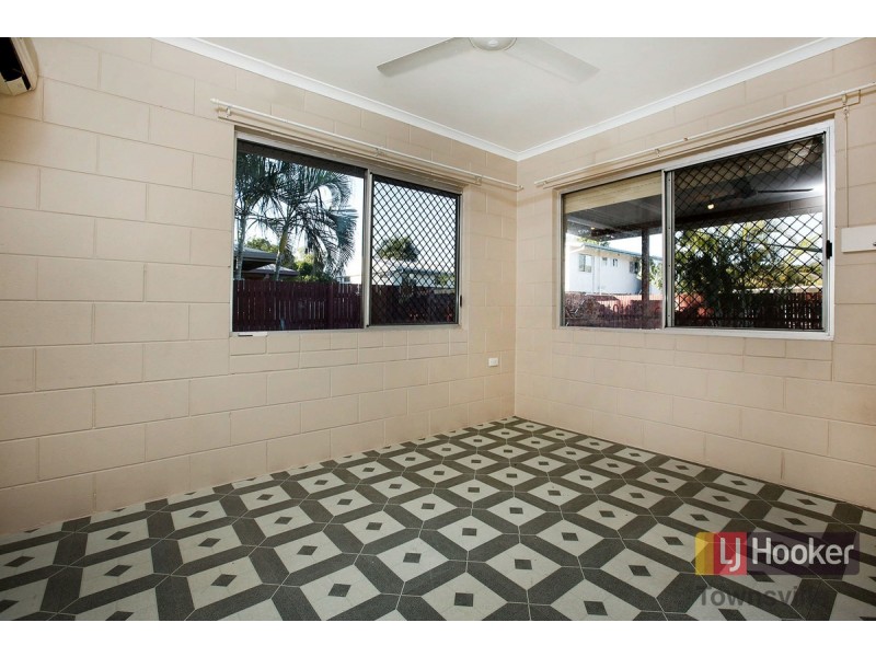 11 South Vickers Road, Condon QLD 4815