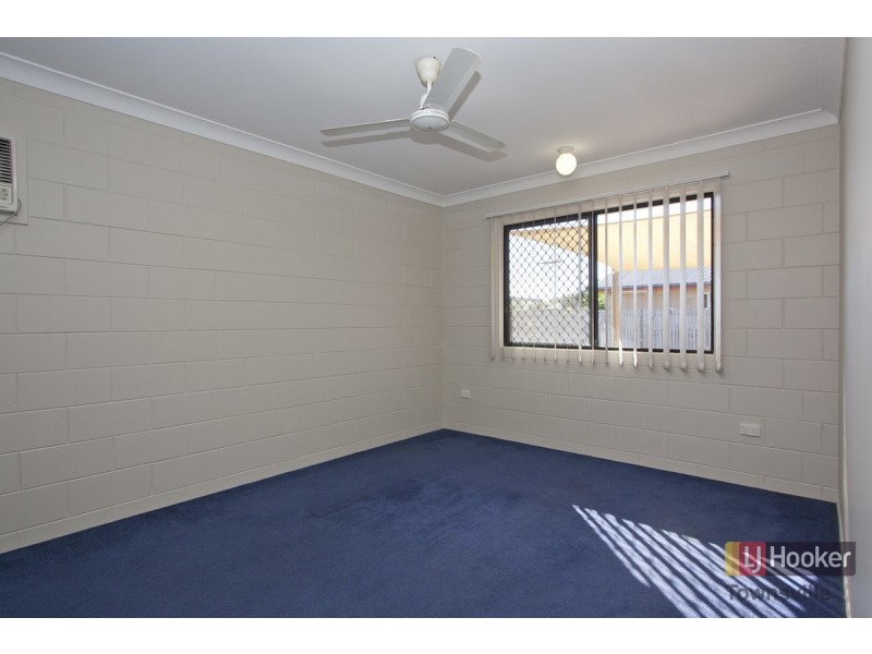 237 Pinnacle Drive, Rasmussen QLD 4815