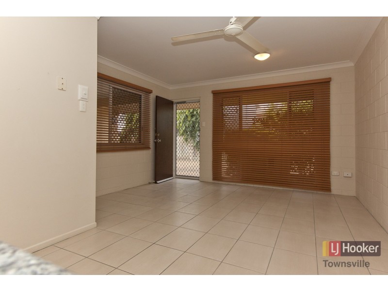 6/12 Sooning Street, Hermit Park QLD 4812