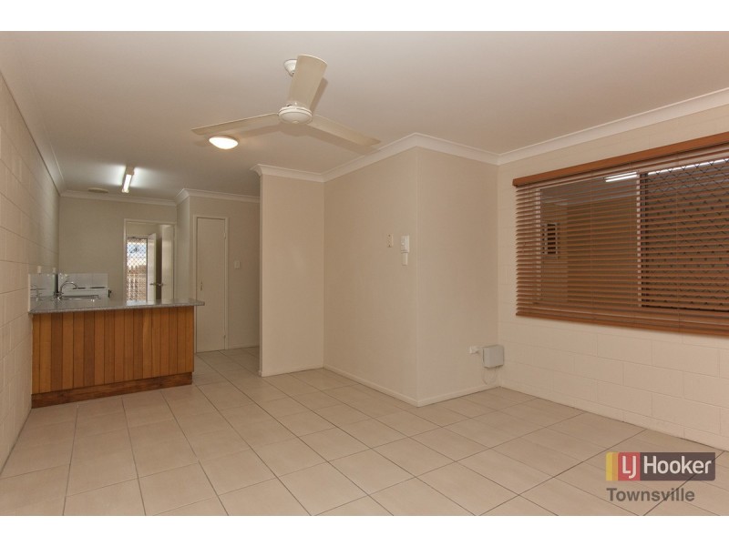 6/12 Sooning Street, Hermit Park QLD 4812